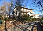 66 Qui, lasciato il 'Giro del Monte Castello', salgo al Monte Castello, alla Chiesetta Alpina 